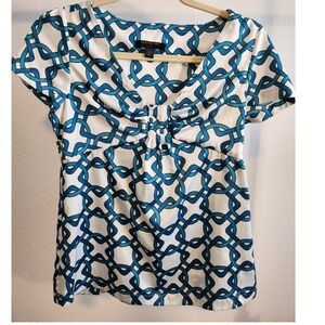 Banana Republic Petite PXS Geometric Chain Print V Neck Blouse Top White Blue
